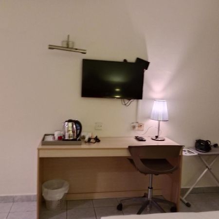 Hotel Bintang Куала Лумпур Екстериор снимка