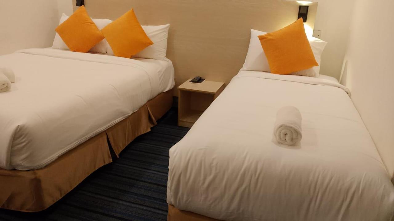 Hotel Bintang Куала Лумпур Екстериор снимка