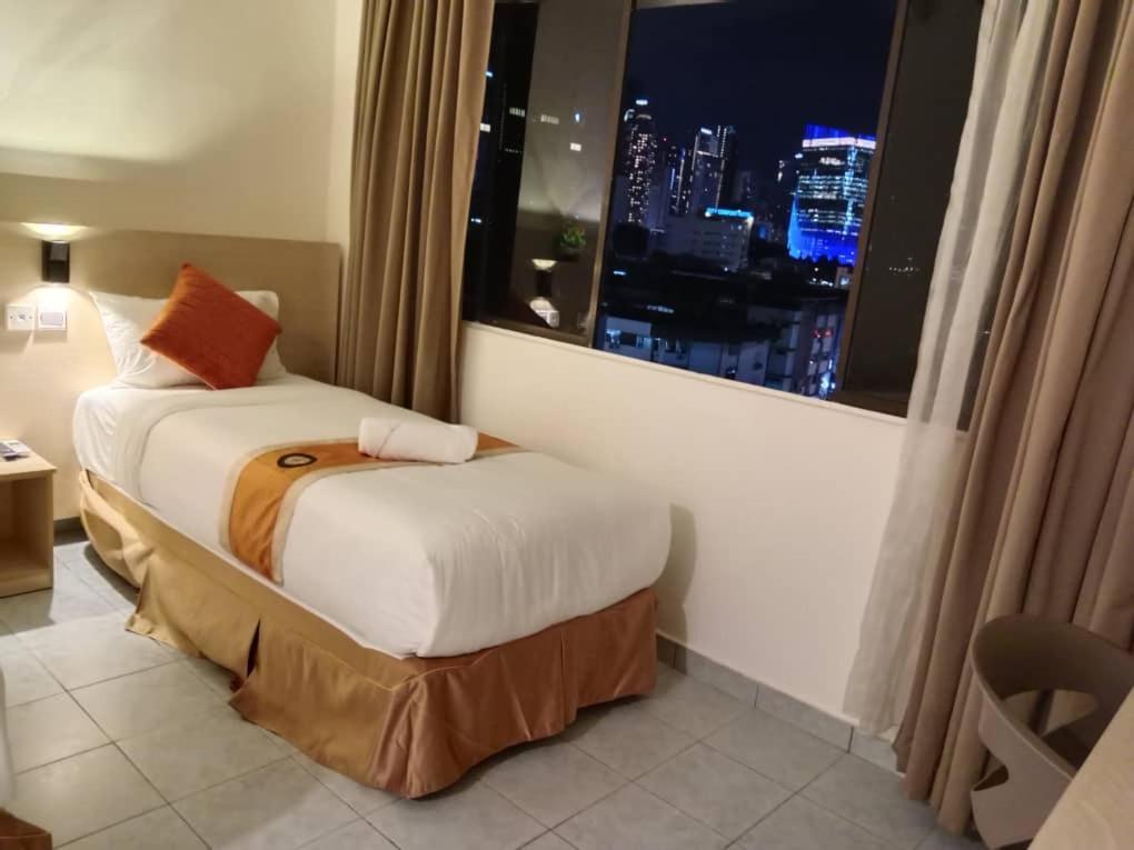 Hotel Bintang Куала Лумпур Екстериор снимка